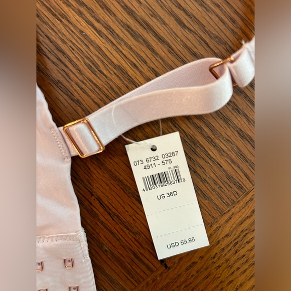 Aerie Real Power Plunge Push Up Bra in color Lilac Ice, size 36D - Picture 5 of 11